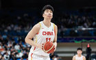 余嘉豪表現(xiàn)亮眼，中國男籃惜敗澳大利亞，失冠。